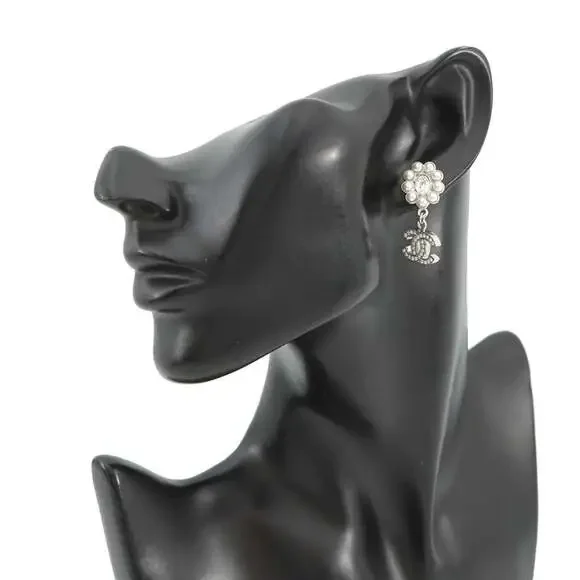 Chanel Cc Logo Earrings Silver-Tone #246824C13B - Picture 4 of 9